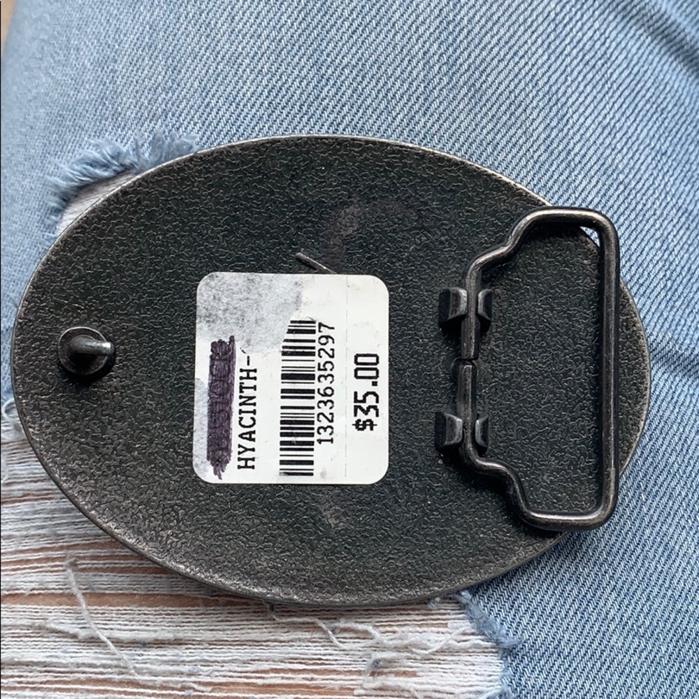 Loopty Loo Belt Buckle - Picture 2 of 3